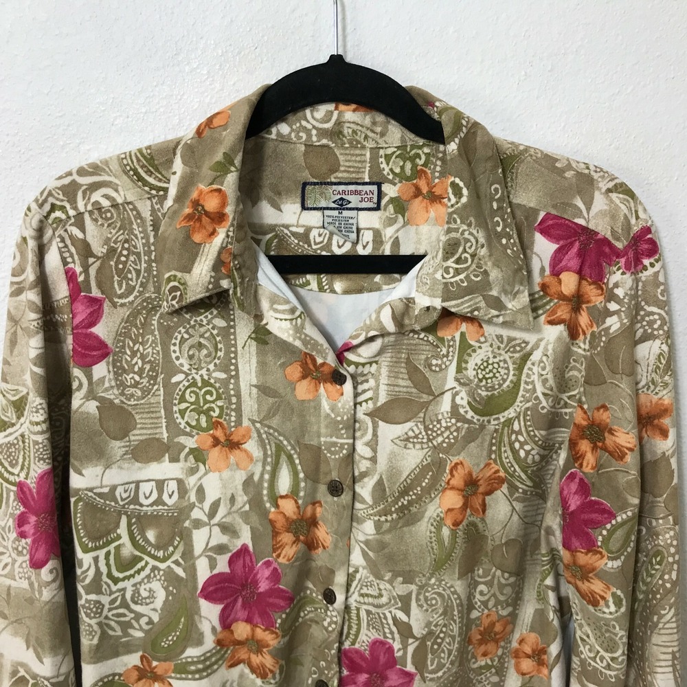 Caribbean Joe Hawaiian Shirt Size M Soft Polyester Multicolor Floral Long Sleeve - Picture 4 of 7